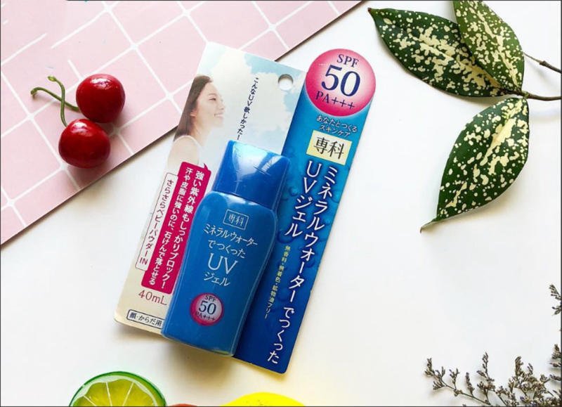 Shiseido Hada Senka Mineral Water UV Gel