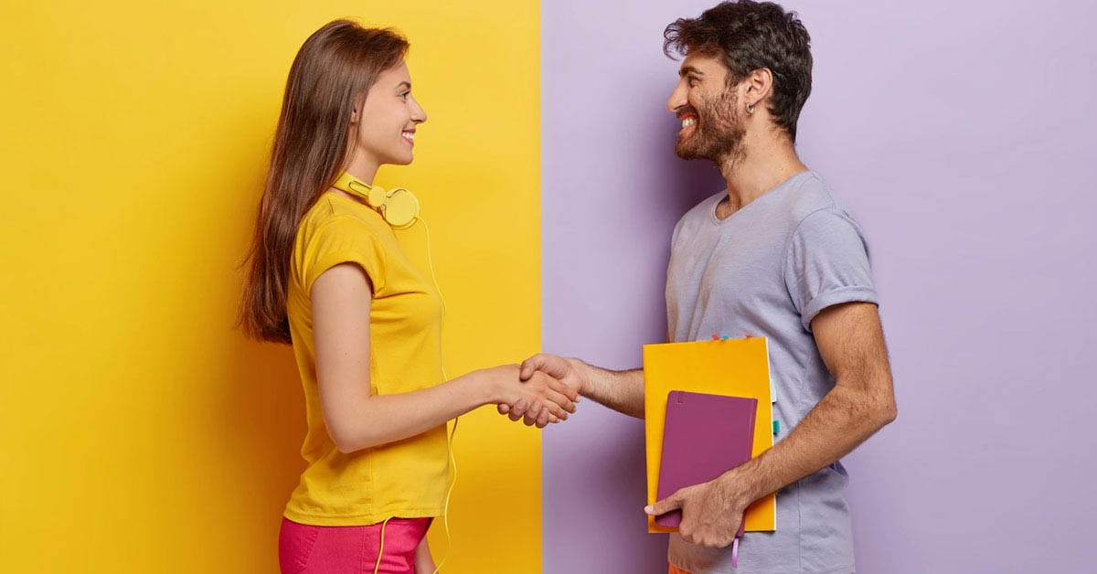 Chia tay rồi, con gái có nên tiếp tục làm bạn với người cũ? | MISSKICK
