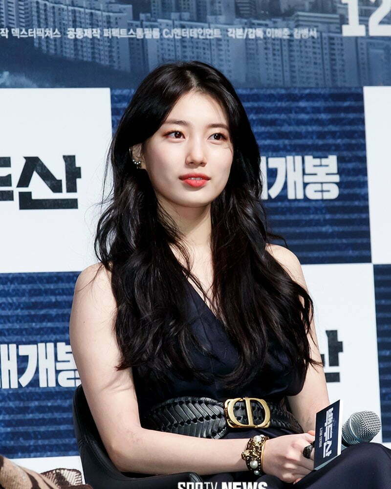 Suzy vẫn luôn duy trì thứ hạng cao