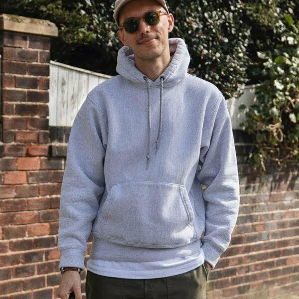 Hoodie đã trở thành xu hướng thời trang đường phố và được nhiều ngôi sao lựa chọn