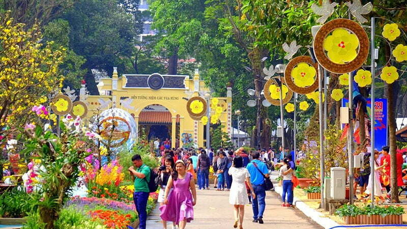 Chợ Hoa xuân Tao Đàn