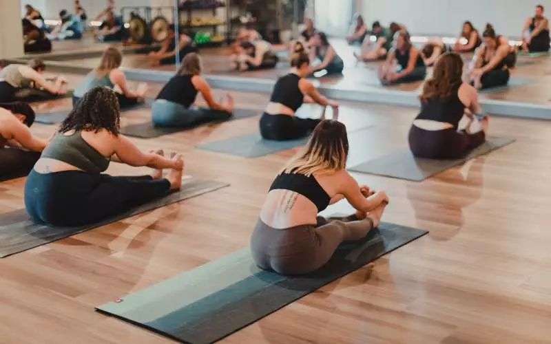 Hot yoga giúp thải độc cơ thể