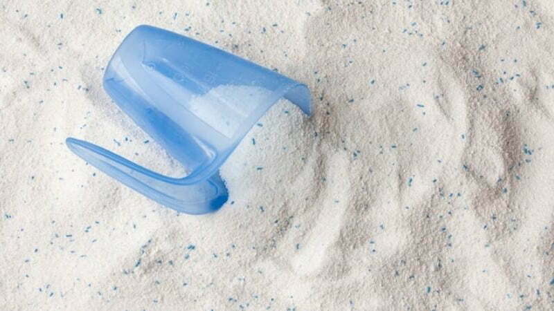 Lưu ý khi xử lý quần áo giặt máy bị vệt trắng