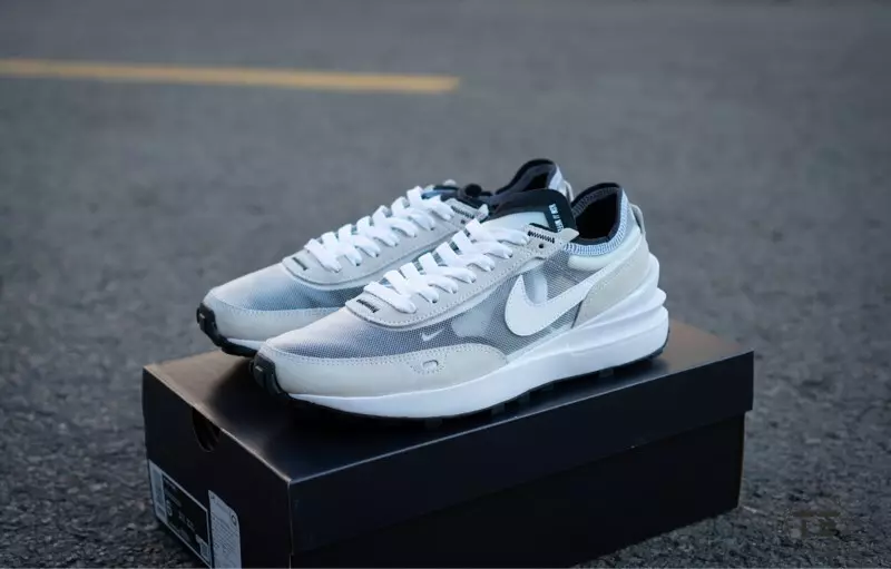 Tổng quan về Nike Waffle One