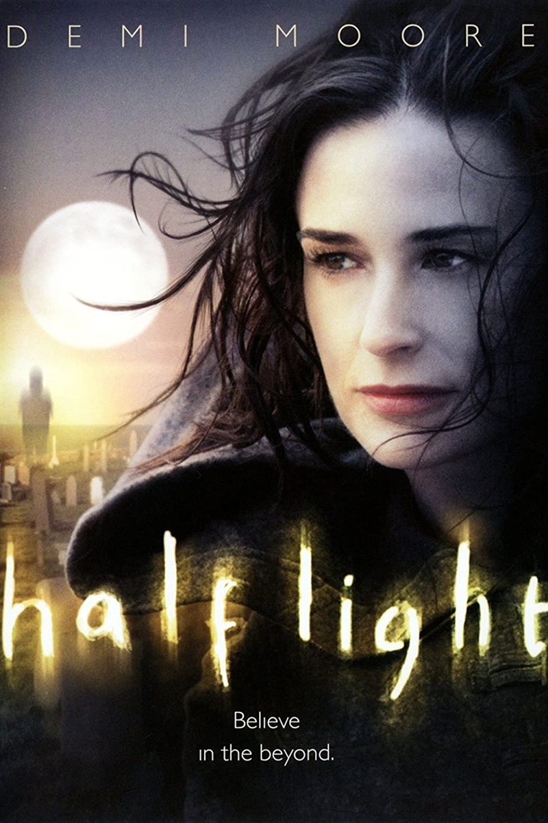 Poster phim Ánh sáng tử thần - Half Light