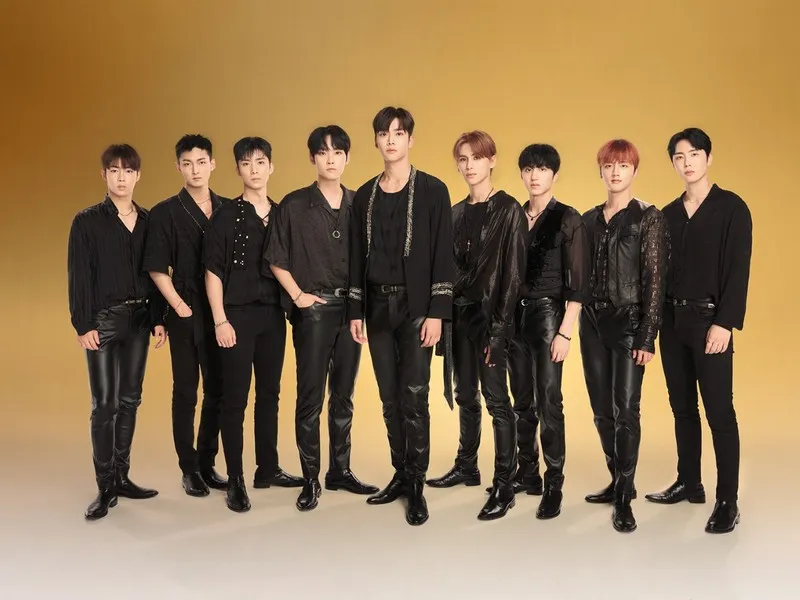 Tiểu sử của SF9