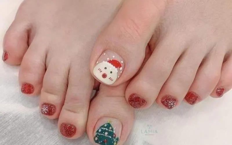Những bộ nail dễ thương cho mùa Noel